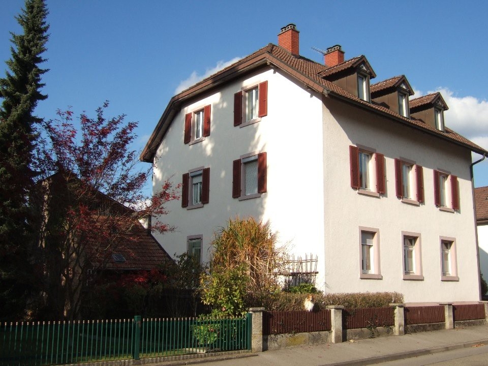 Mehrfamilienhaus in Lörrach (Brombach), 333 m²