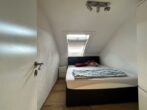 ++NEU IM ANGEBOT++ 3,5-Zi.-Dachgeschoss-Wohnung in der Ortsmitte von Steinen - Zimmer