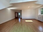 ++NEU IM ANGEBOT++ Große 2 Zi.-Stadt-Wohnung ganz oben mit Aufzug, Tiefgarage und Balkon in Lörrach - Wohnen