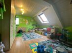 ++NEU IM ANGEBOT++ 4-Zi.-DG-Wohnung mit Garage u. großem Garten in Steinen-OT - Kinderzimmer