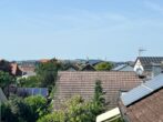 ++NEU IM ANGEBOT++ Geräumige 4,5-Zi.-DG-Wohnung mit großem Balkon und Einzelgarage in Weil-Haltingen - Aussicht