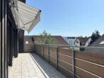 ++NEU IM ANGEBOT++ Geräumige 4,5-Zi.-DG-Wohnung mit großem Balkon und Einzelgarage in Weil-Haltingen - Balon